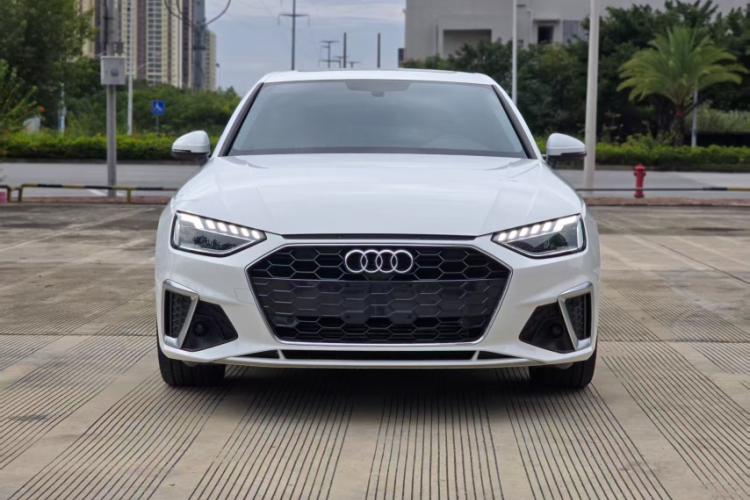 奥迪A4L 2020款 40 TFSI 豪华动感型车身外观6001