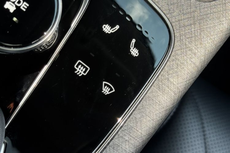 奇瑞 瑞虎9 2023款 改款 2.0T 自动两驱豪华版 5座中控内饰7008