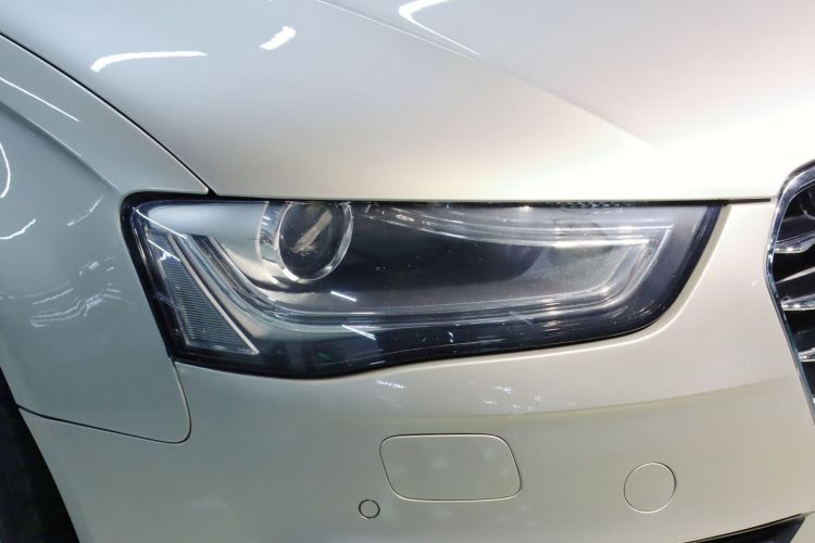 奥迪A4L 2016款 35 TFSI 典藏版 自动标准型车身外观6003