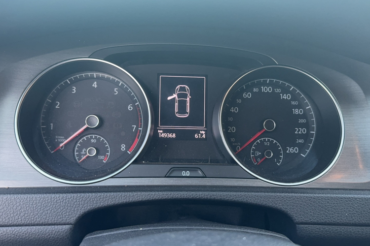 大众 高尔夫 2016款 230TSI 自动豪华型中控内饰15