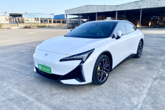 ARCFOX极狐 极狐 阿尔法S5 2025款 560MAX 185kW