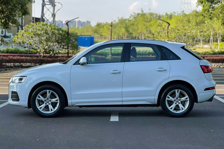 奥迪Q3 2018款 30周年年型 30 TFSI 时尚型车身外观6002