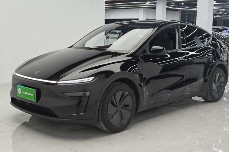 特斯拉 Model Y 2025款 后轮驱动版车身外观1