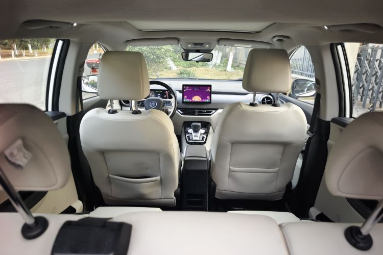 比亚迪 元Pro 2021款 一生一世版中控内饰7009