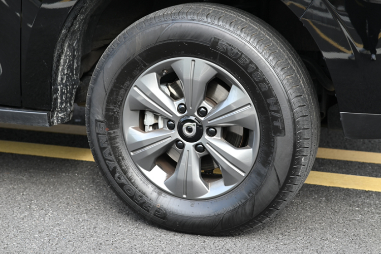 长城 炮 2023款 2.0T商用版自动柴油两驱精英型长箱GW4D20M车身外观6007