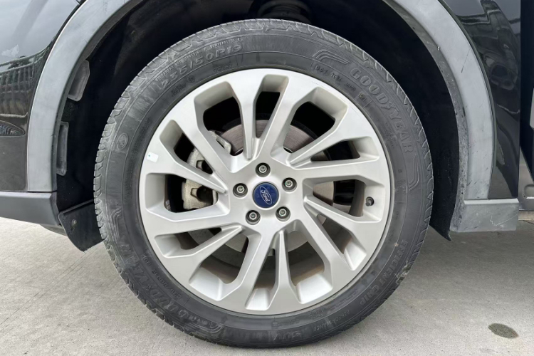 福特 领裕 2021款 EcoBoost 225 铂领型 5座车身外观6004