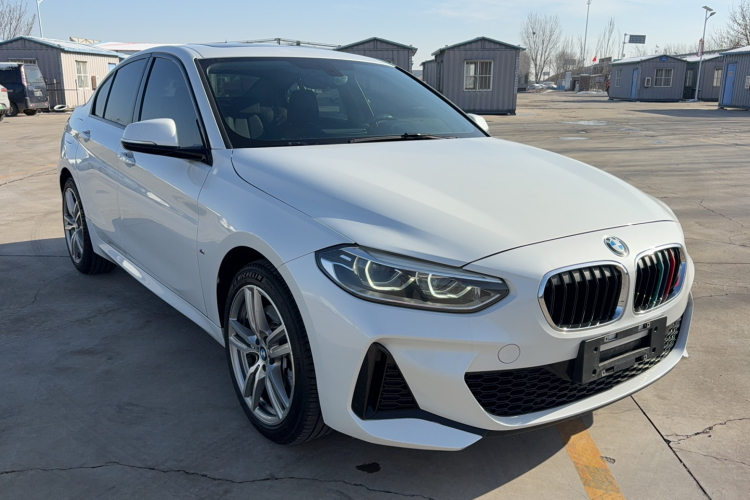 宝马1系 2020款 125i 领先型M运动套装车身外观6002