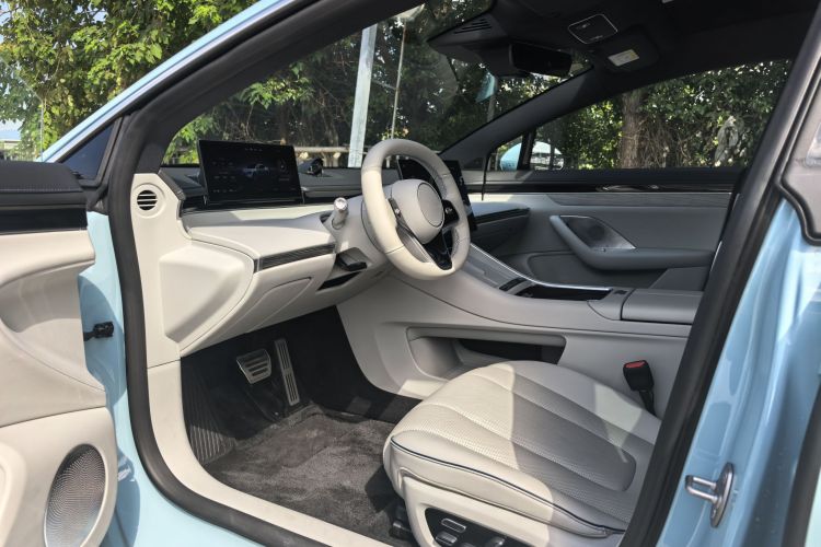 鸿蒙智行 智界S7 2025款 705km Pro中控内饰7001