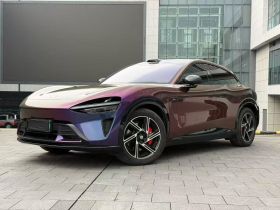 小米汽车 小米YU7 2025款 超长续航高性能四驱Max版