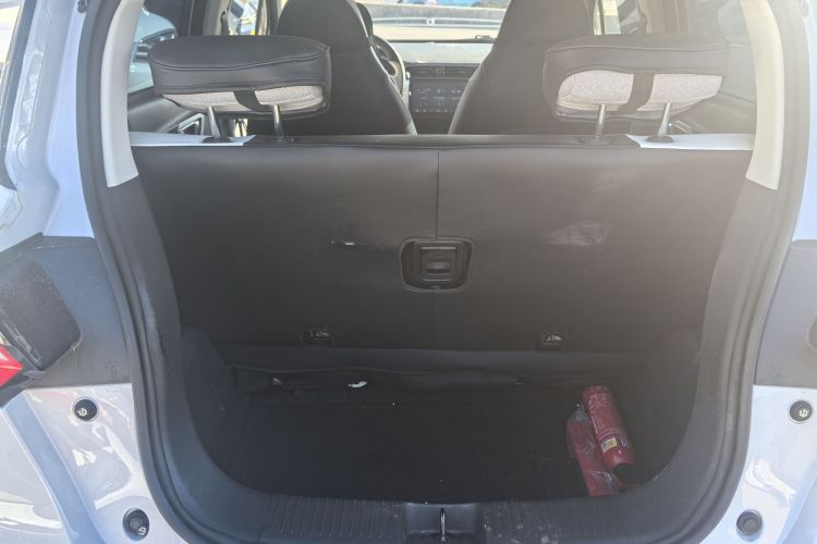 零跑汽车 零跑T03 2023款 200轻享版局部细节23