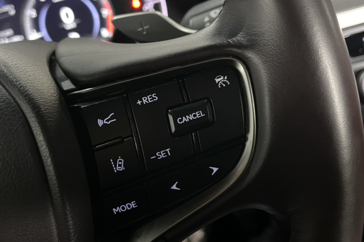 雷克萨斯ES 2020款 200 卓越版中控内饰7007