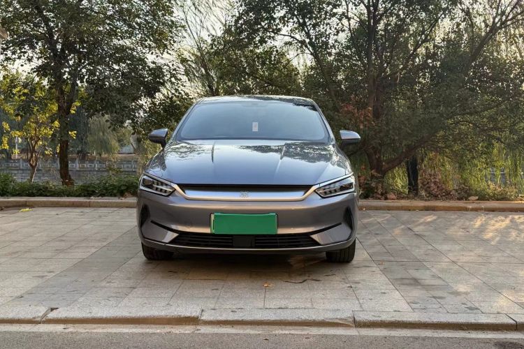 比亚迪 秦PLUS 2024款 荣耀版 EV 420KM领先型车身外观6001
