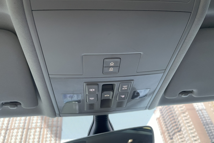 大众 探岳GTE插电混动 2020款 1.4T 豪华型局部细节9009