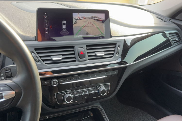 宝马1系 2020款 120i M运动套装局部细节16