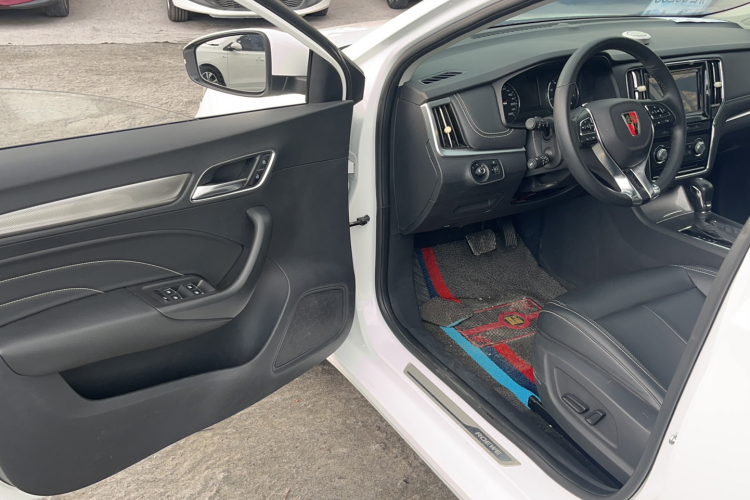 荣威i6 2018款 20T 自动旗舰版中控内饰7003