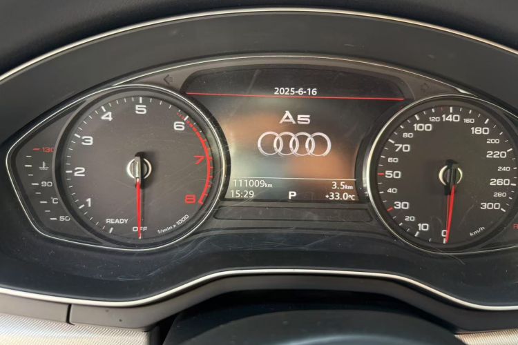 奥迪A5 2019款 Sportback 40 TFSI 时尚型中控内饰15