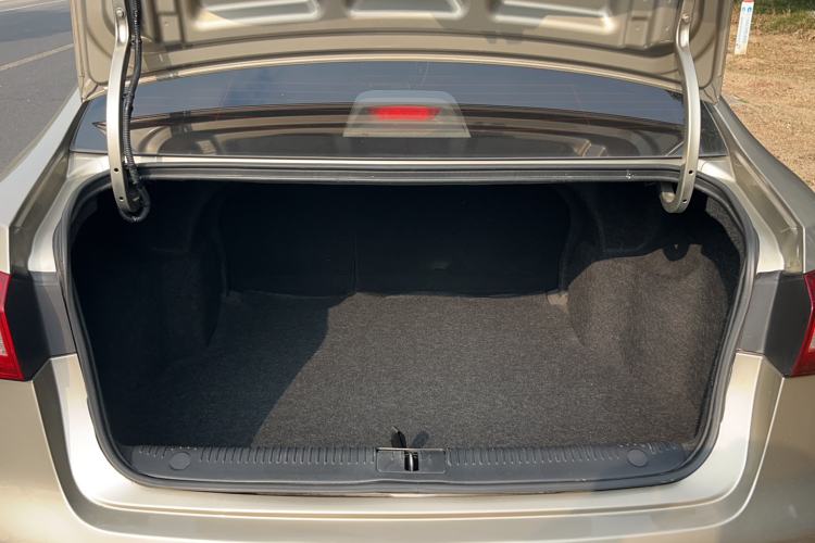 荣威360 2015款 1.5L 自动豪华版局部细节23