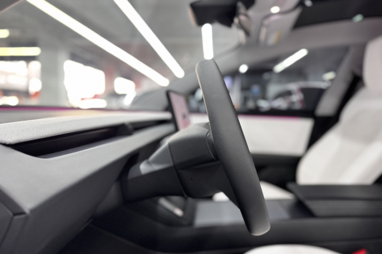 特斯拉 Model 3 2023款 后轮驱动版中控内饰7002