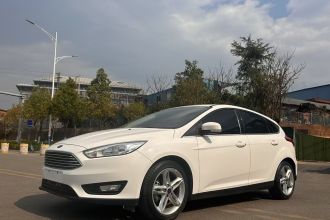 福特 福克斯 2020款 两厢经典 1.5L 自动风尚型