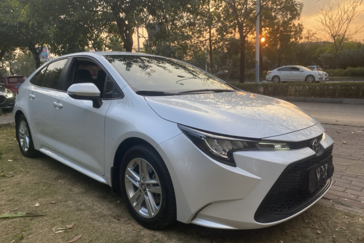 丰田 雷凌 2021款 TNGA 1.5L CVT进取版车身外观6003