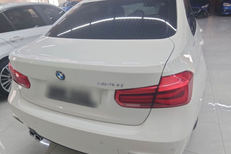 宝马3系 2019款 320i M运动套装车身外观6005