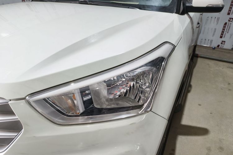 北京现代ix25 2015款 1.6L 自动两驱智能型GLS车身外观6006