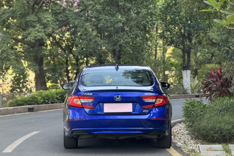 本田 雅阁 2018款 230TURBO 舒适版 国V车身外观6002