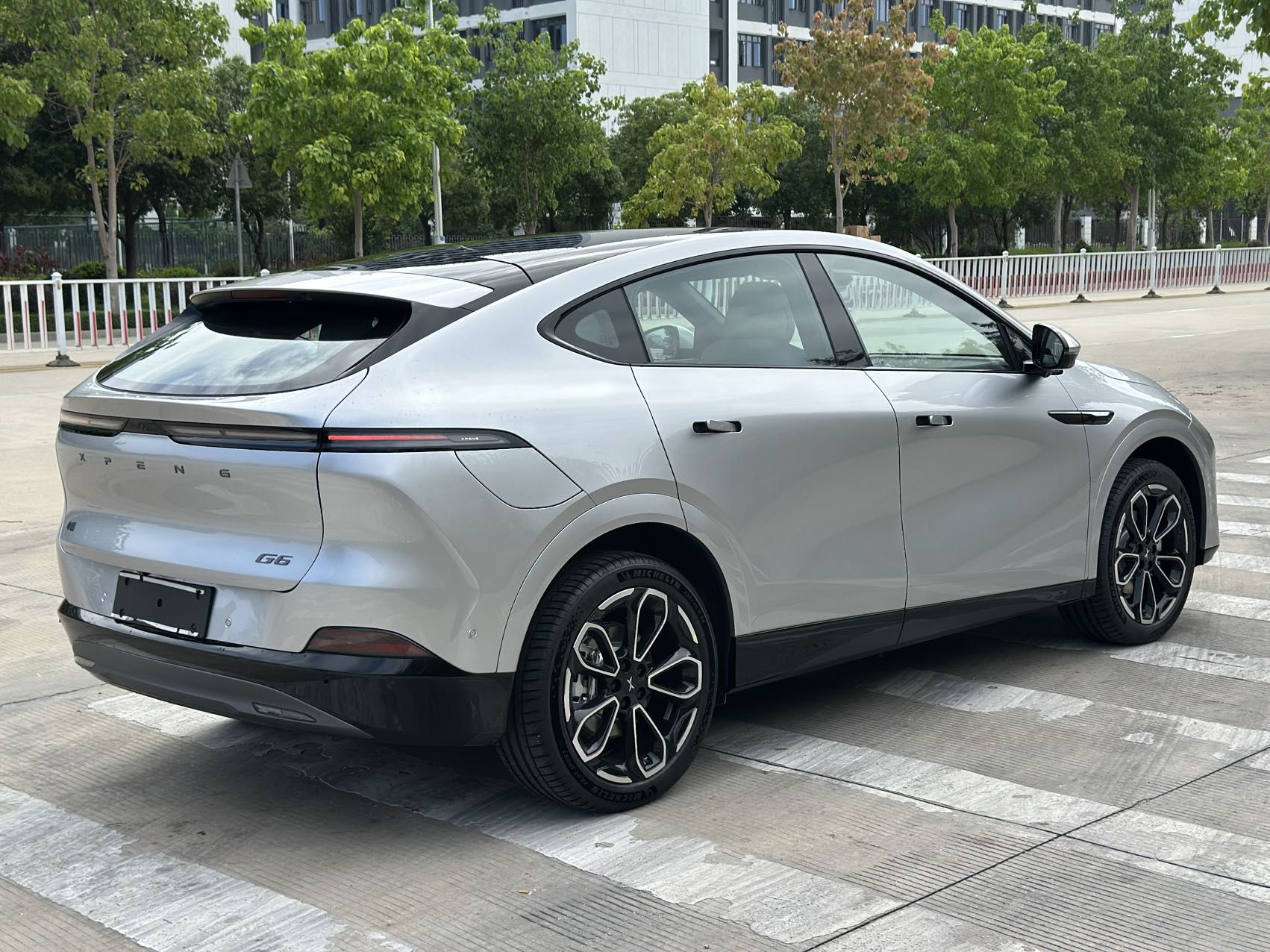 小鹏G6 2025款 625 长续航 Max 旗舰版