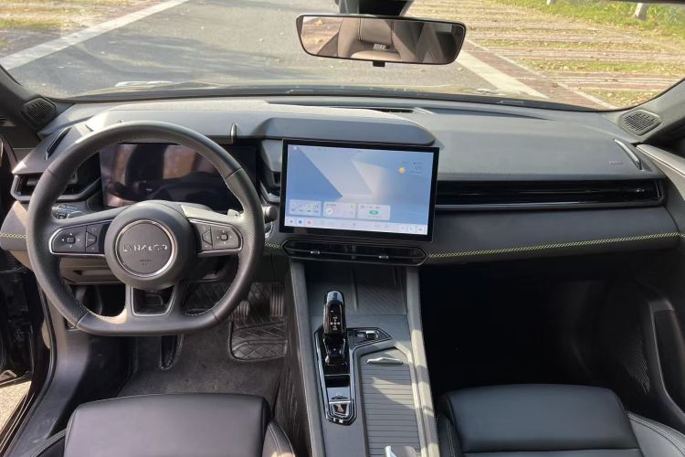 领克03 2023款 2.0TD DCT劲Plus中控内饰7006