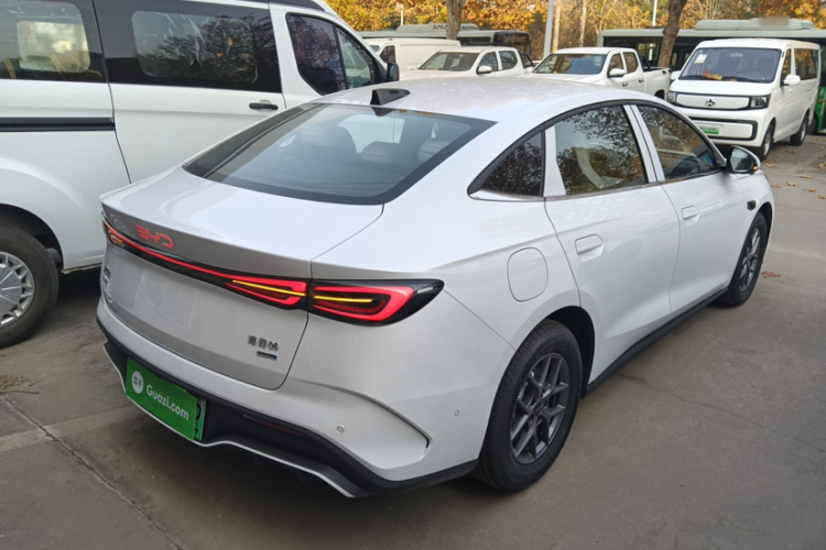 比亚迪 海豹06新能源 2025款 DM-i 智驾版 80KM豪华型车身外观6003