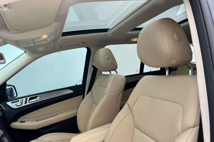 奔驰GLE AMG 2017款 AMG GLE 43 4MATIC中控内饰7010