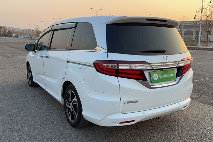 本田 奥德赛 2015款 2.4L 至尊版车身外观6006