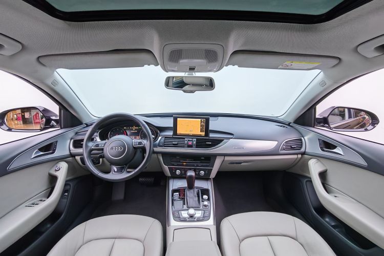 奥迪A6L 2016款 45 TFSI quattro 运动型中控内饰7002