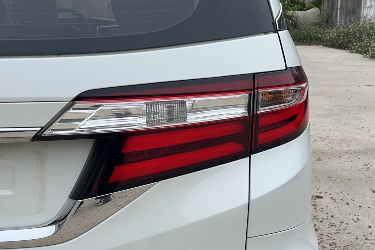 本田 奥德赛 2018款 2.4L 豪华版车身外观6008