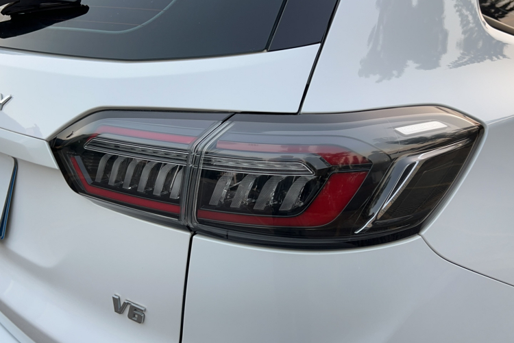 奇瑞 瑞虎8 PLUS 2022款 鲲鹏版 390TGDI DCT豪情版+车身外观6006