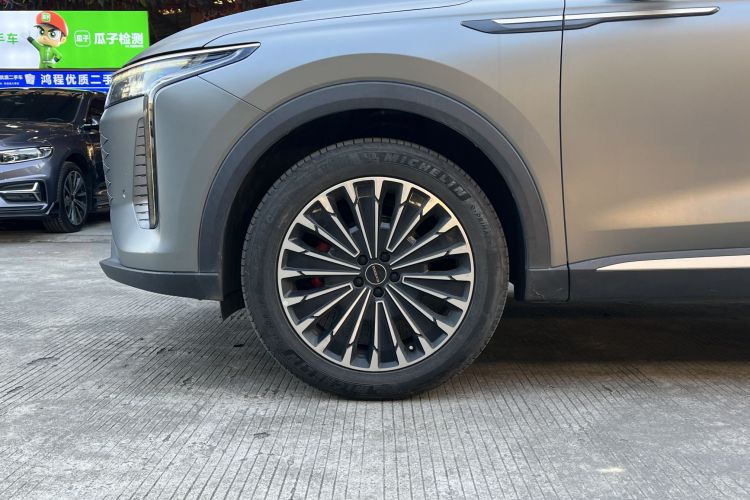 星途瑶光 2023款 400T 四驱奢享版车身外观6008