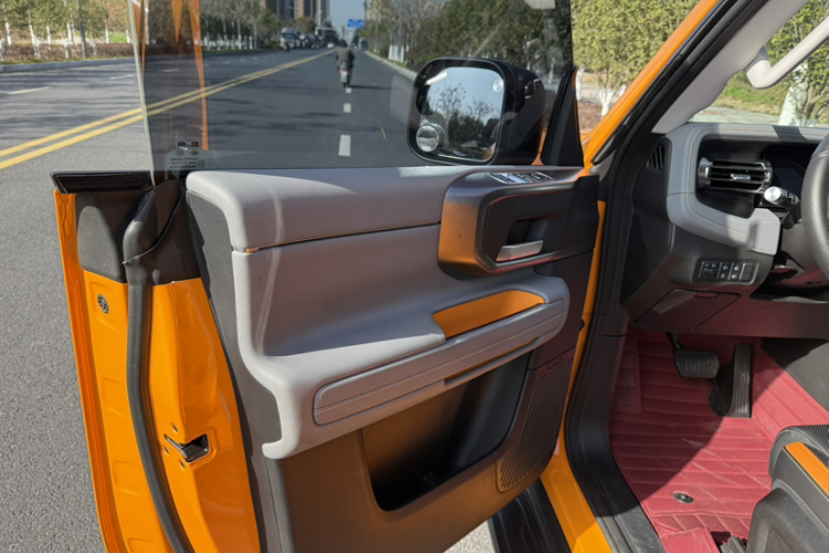 北京越野 北京BJ40 2024款 2.0T 全新城市猎人版 侠客型中控内饰7006