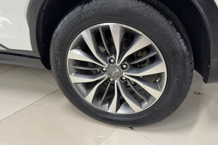 广汽传祺 传祺GS8 2017款 320T 四驱豪华智联版（七座）车身外观6007