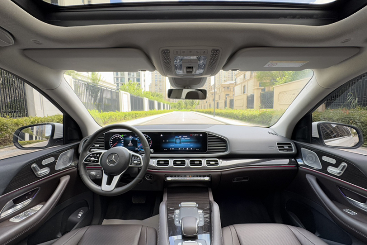 奔驰GLE 2020款 改款 GLE 350 4MATIC 时尚型中控内饰7003