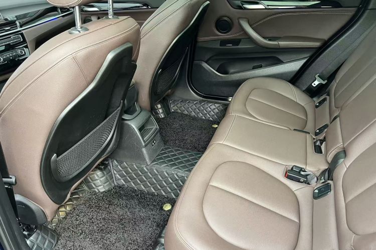 宝马X1 2020款 sDrive20Li 时尚型中控内饰7003