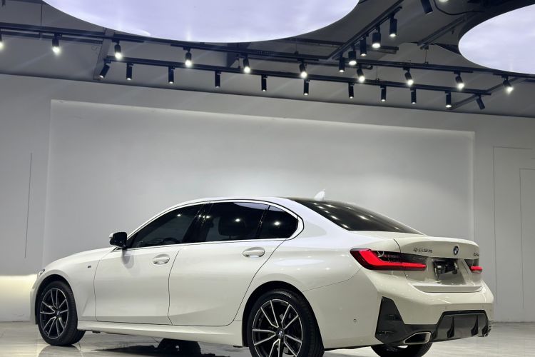 宝马3系 2025款 325Li M运动套装车身外观6005