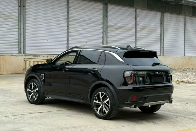 领克01 2017款 2.0T 四驱劲Pro版车身外观6001