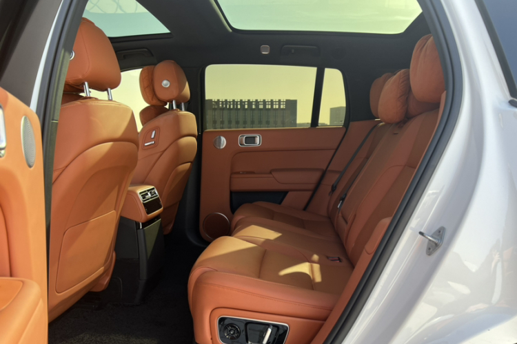 理想汽车 理想L7 2024款 MAX中控内饰7002