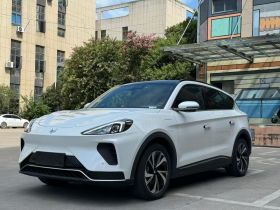 ARCFOX极狐 极狐 阿尔法T(ARCFOX αT) 2022款 480S 175kW