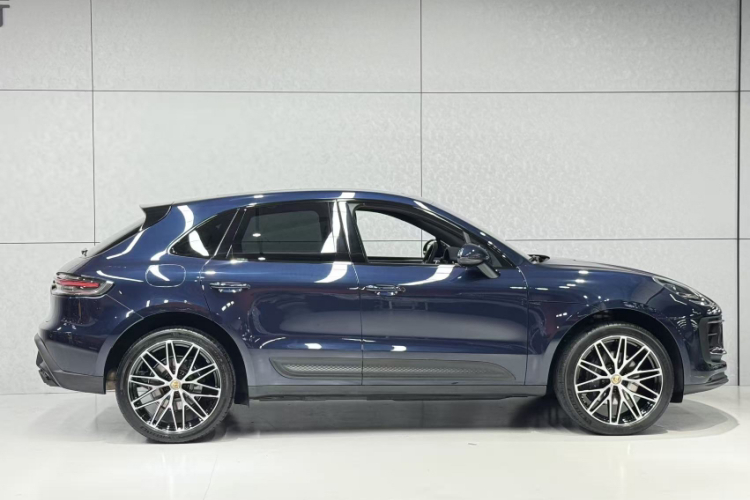 保时捷 2022款 Macan 2.0T车身外观6007