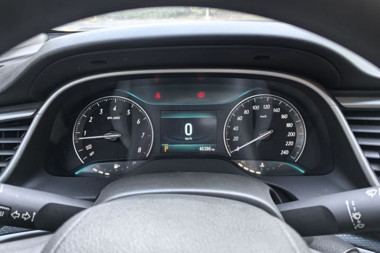 别克 英朗 2021款 改款 典范 1.5L 自动精英型中控内饰15