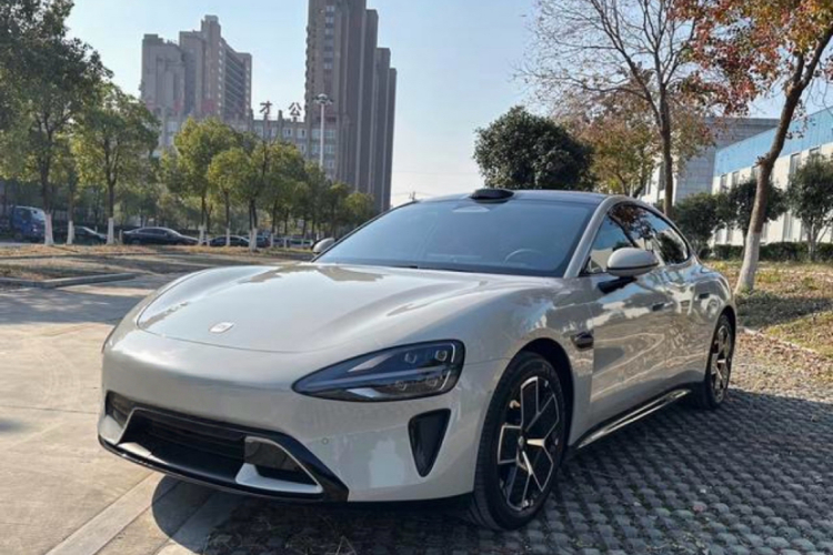 小米汽车 小米SU7 2024款 后驱长续航智驾版车身外观1