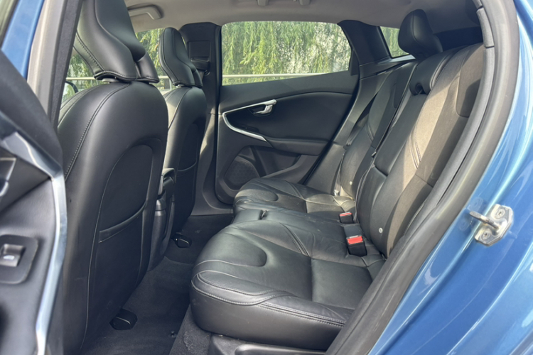 沃尔沃V40 2015款 1.6T 智雅版中控内饰7002