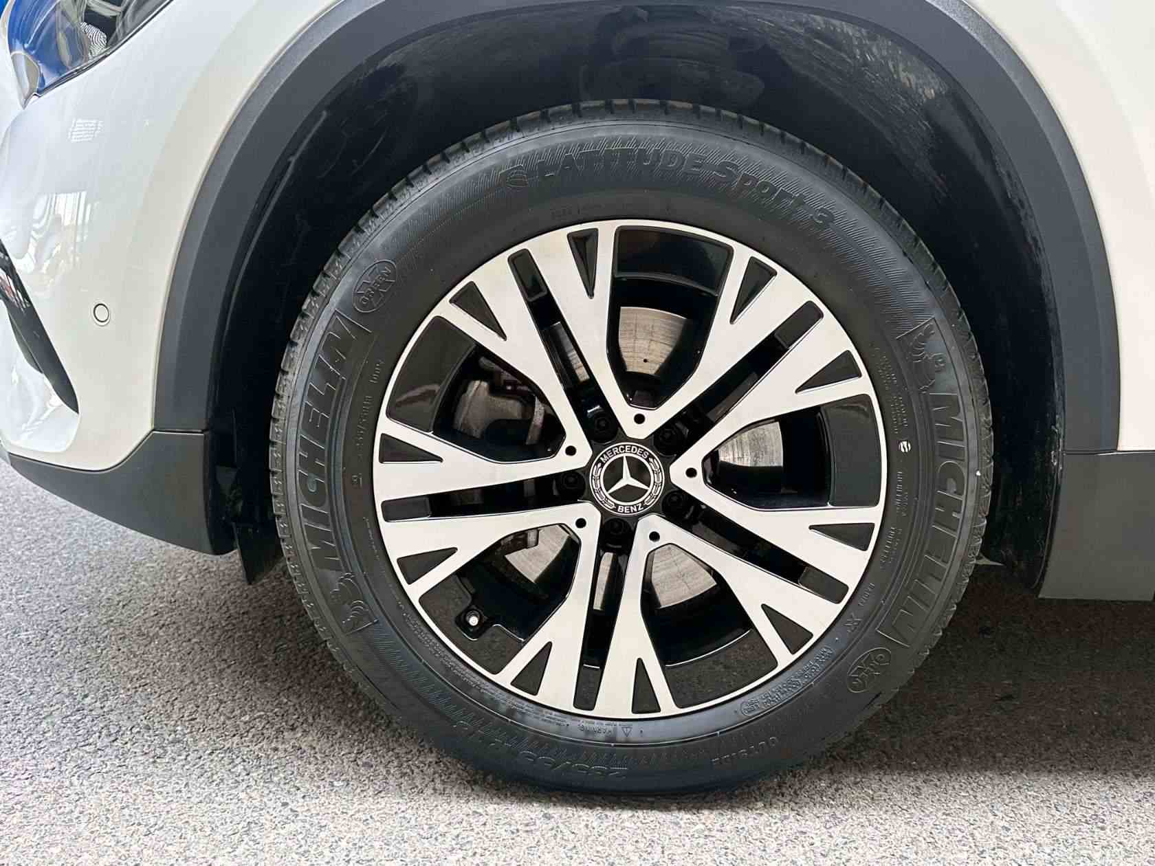 奔驰GLA 2024款 GLA 220(4)