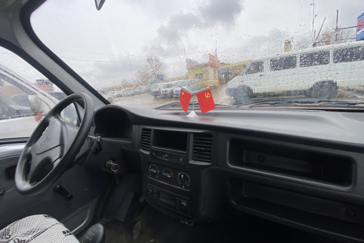 五菱汽车 五菱之光 2020款 1.2L 实用型 国VI LSI局部细节16